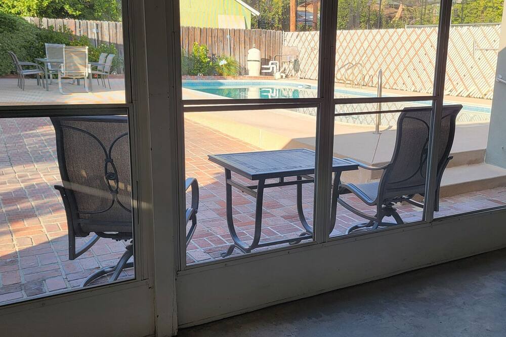 Photo of Outdoor in Northridge