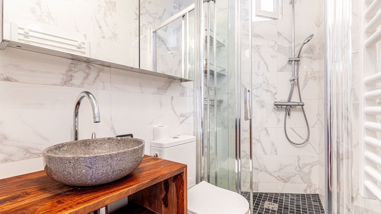 Photo of Bathroom in Bois-Colombes