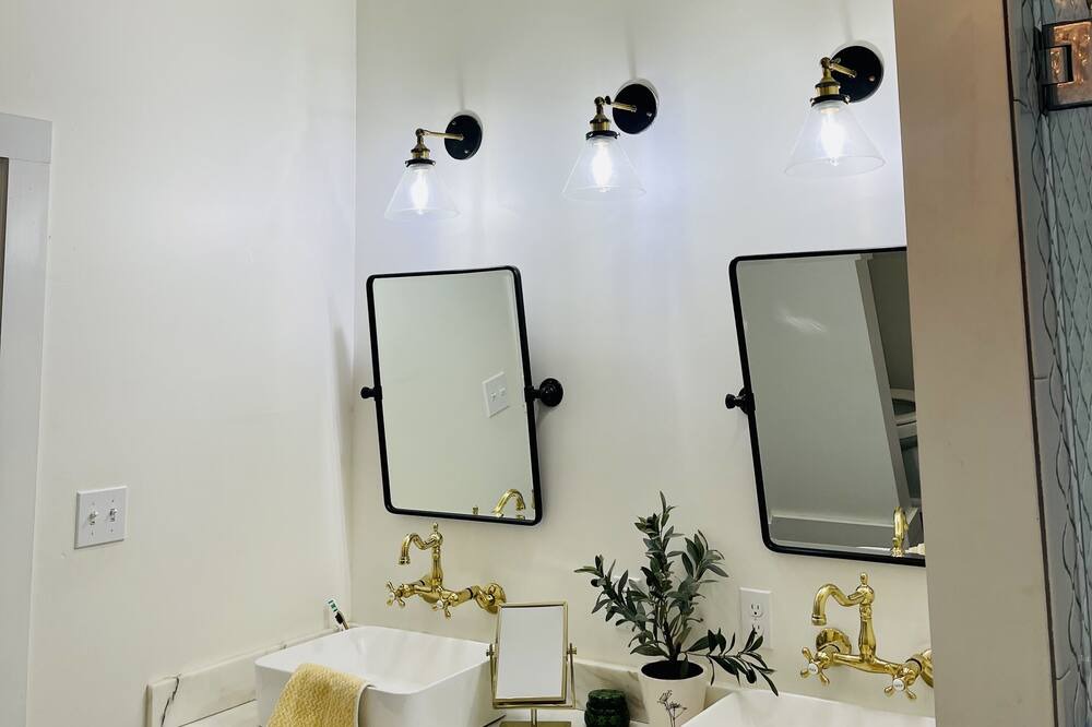 Photo of Bathroom in Milton