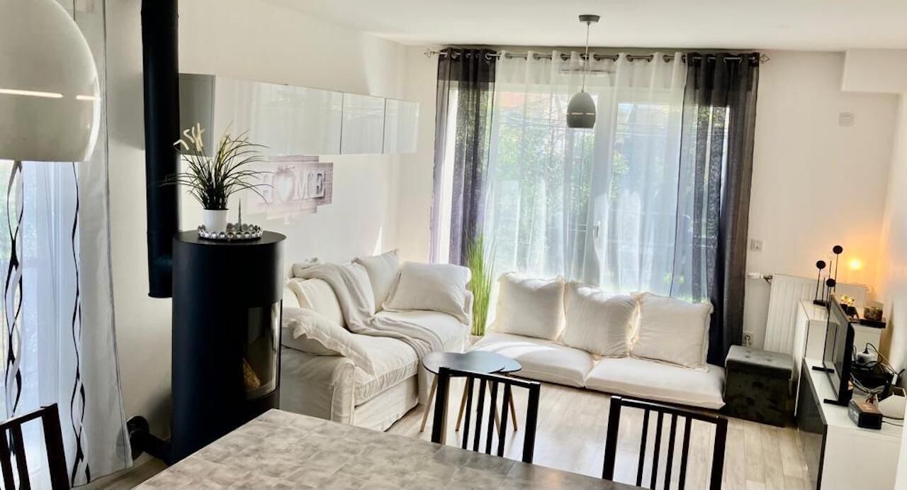 Photo of Livingroom in Mitry-Mory