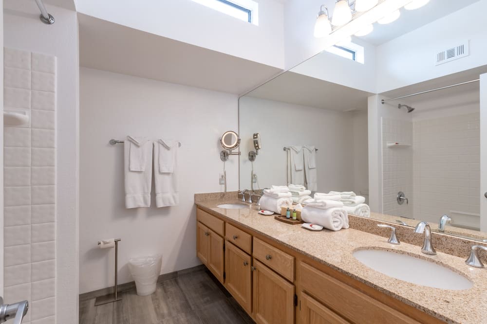 Photo of Bathroom in Baristo