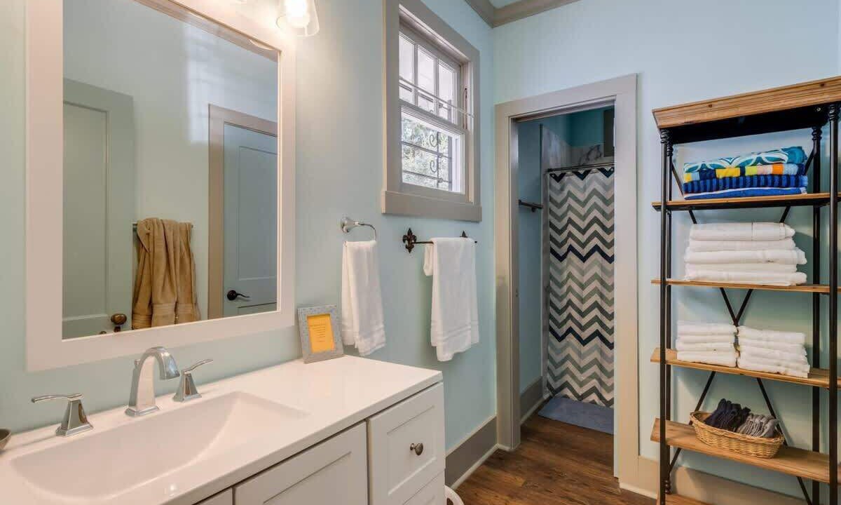 Photo of Bathroom in Gulfport