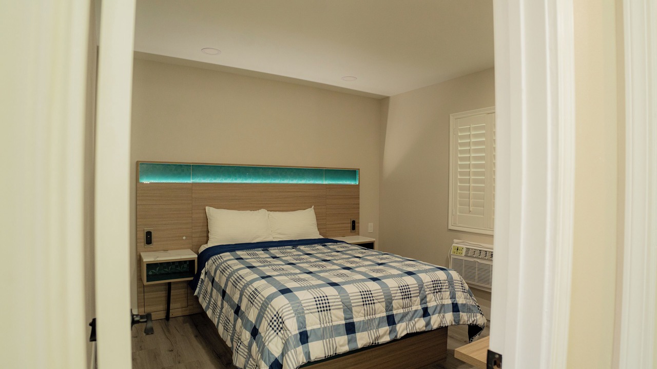 Photo of Bedroom in North Hollywood