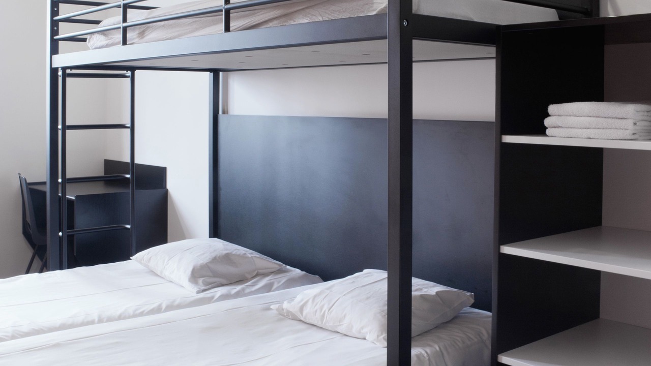 Photo of Bedroom in Python Duvernois