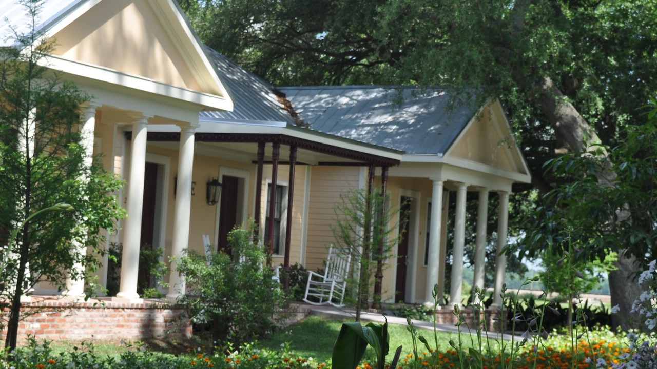Photo of Outdoor in Darrow