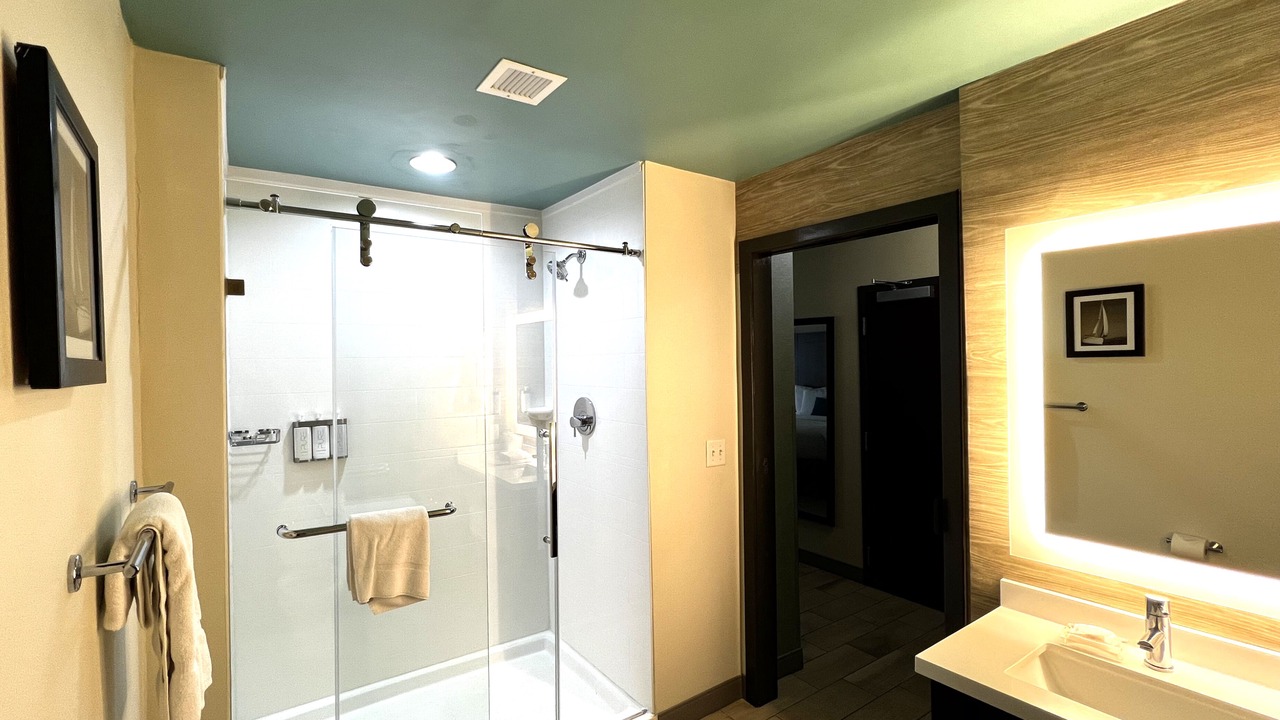Photo of Bathroom in Chincoteague