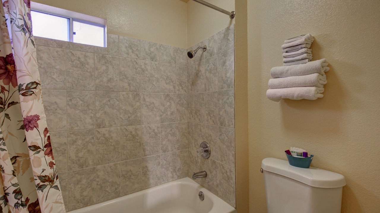Photo of Bathroom in Lennox