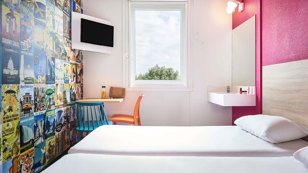 Photo of Bedroom in Saint-Witz