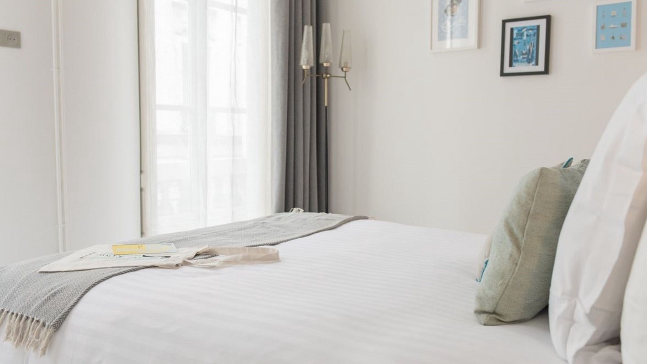 Photo of Bedroom in Chaussee-d'Antin