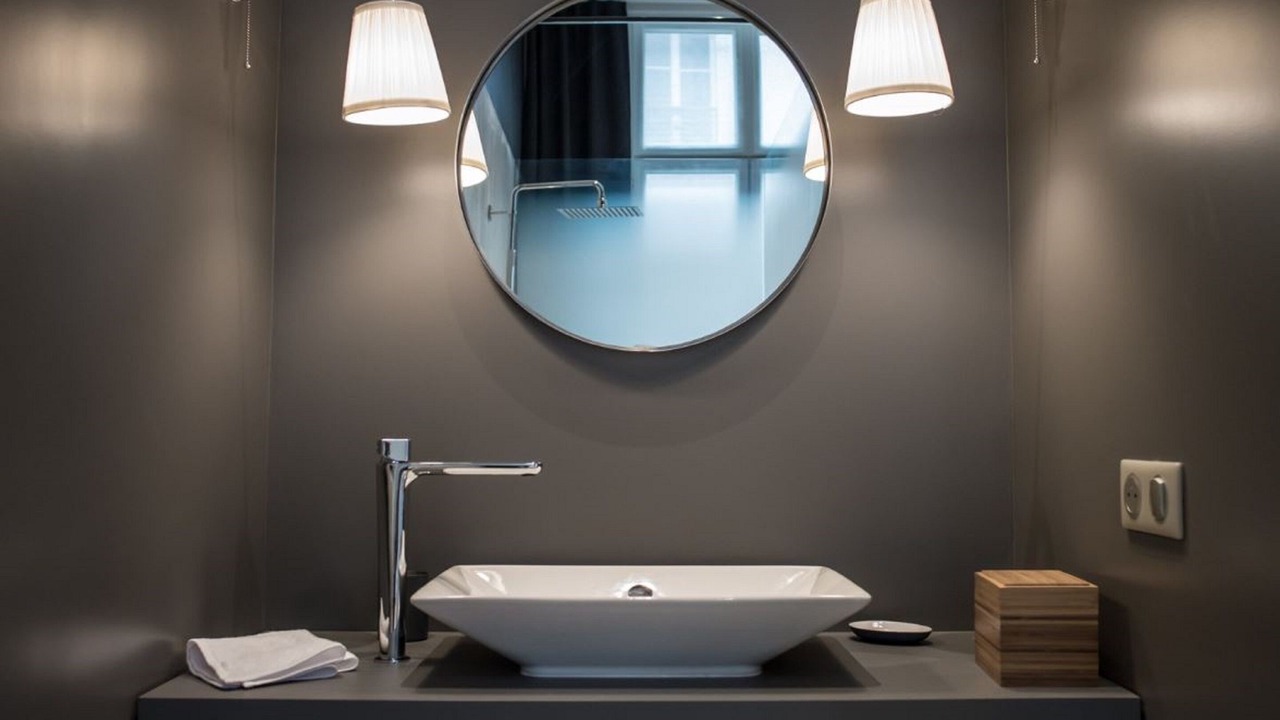 Photo of Bathroom in Chaussee-d'Antin