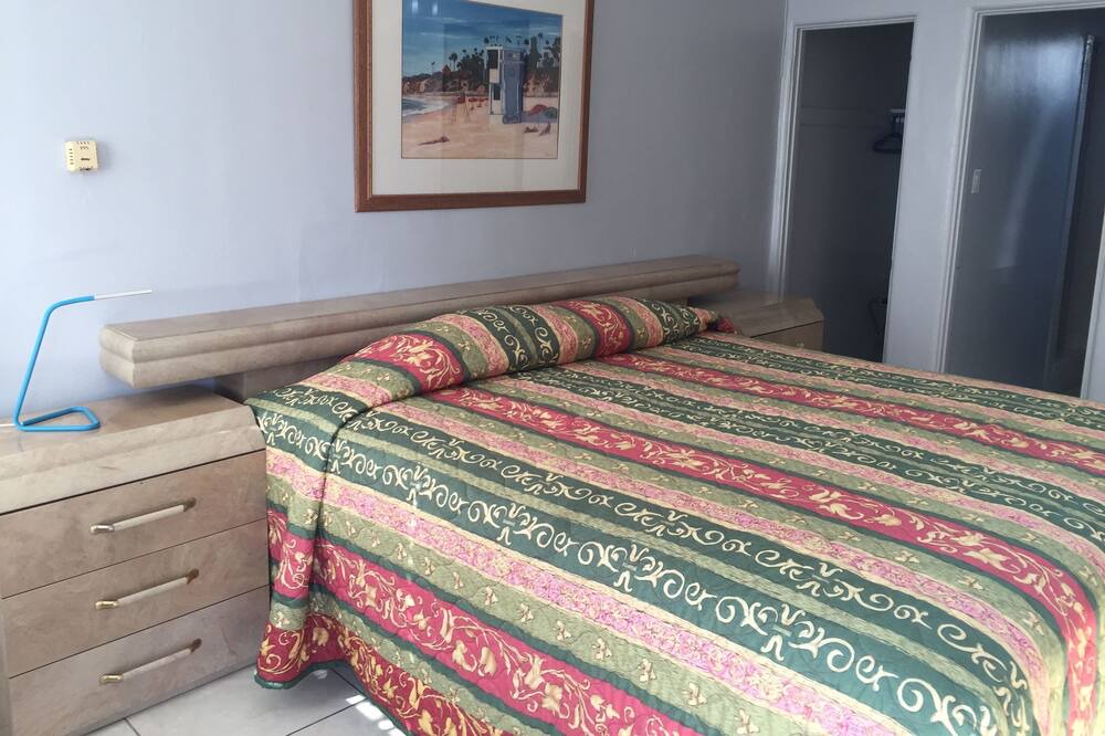 Photo of Bedroom in Sunset Park
