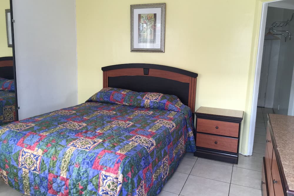 Photo of Bedroom in Sunset Park