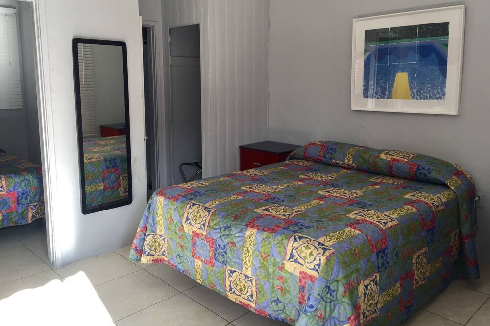 Photo of Bedroom in Sunset Park