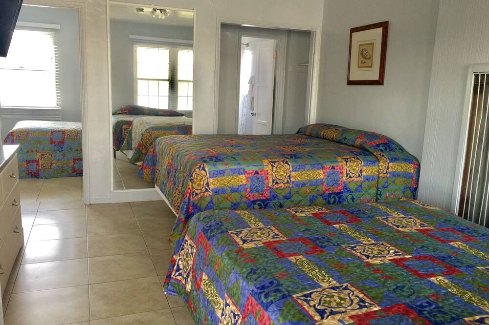 Photo of Bedroom in Sunset Park