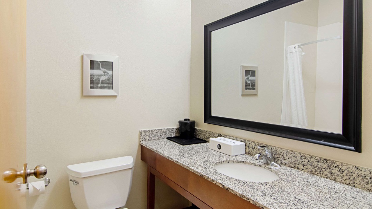 Photo of Bathroom in Gonzales