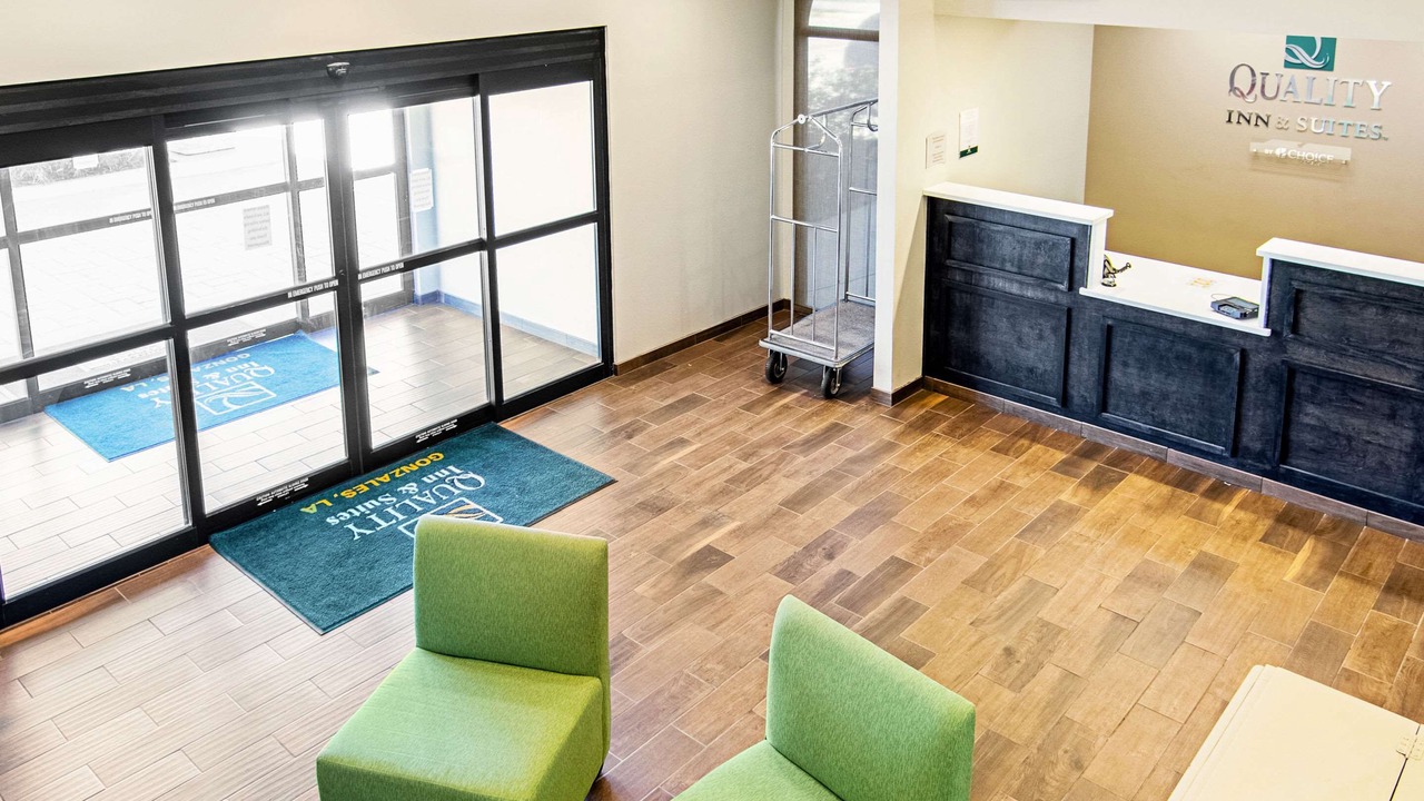 Photo of Livingroom in Gonzales
