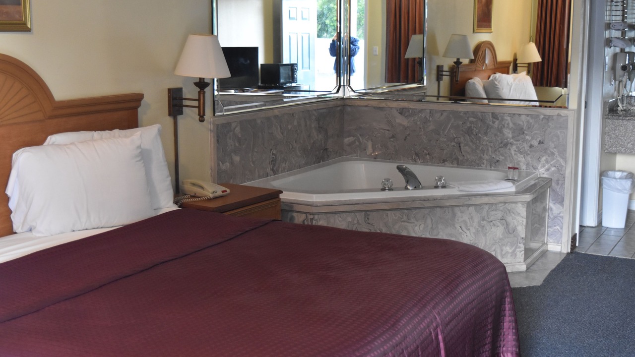 Photo of Bedroom in Biloxi