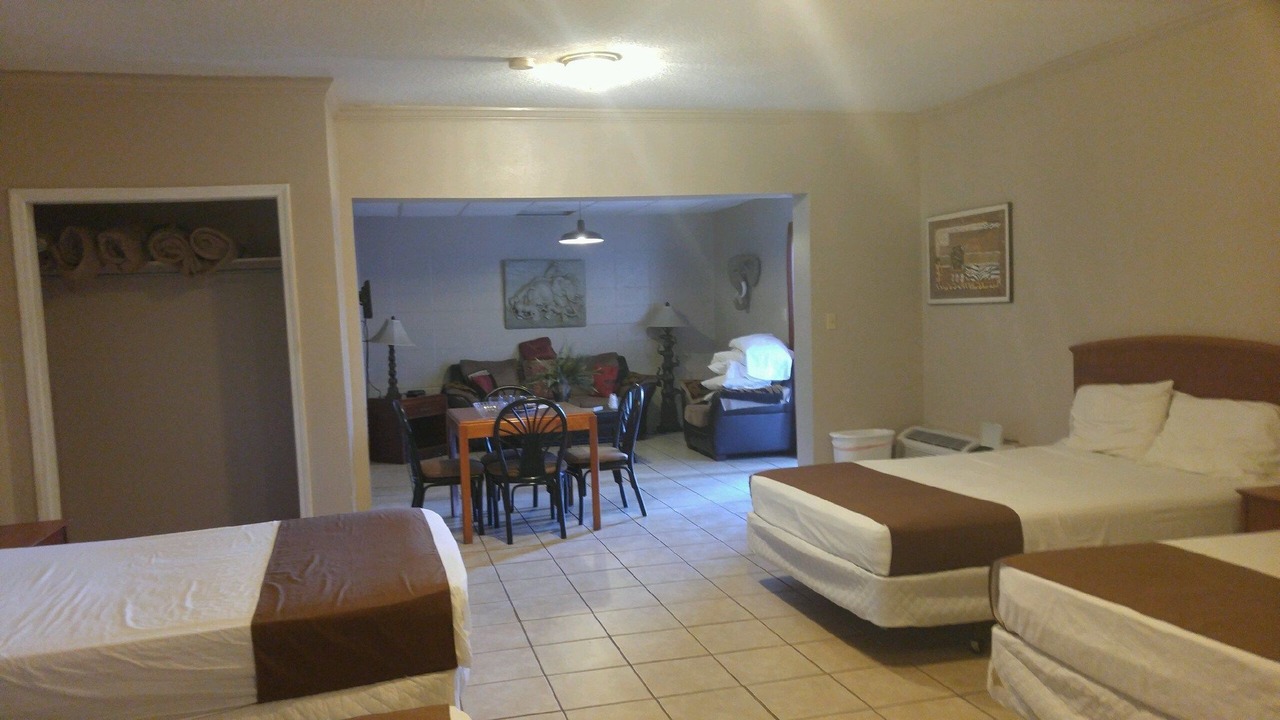 Photo of Others in Pascagoula