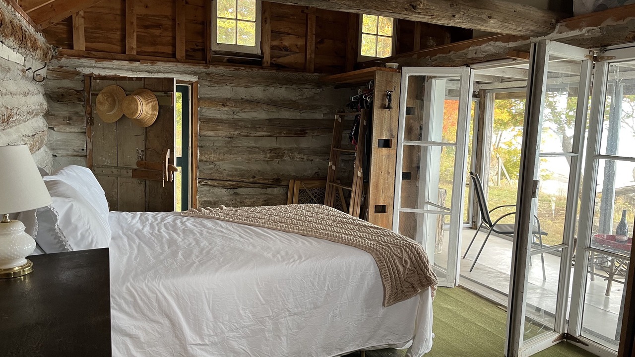 Photo of Bedroom in Picton