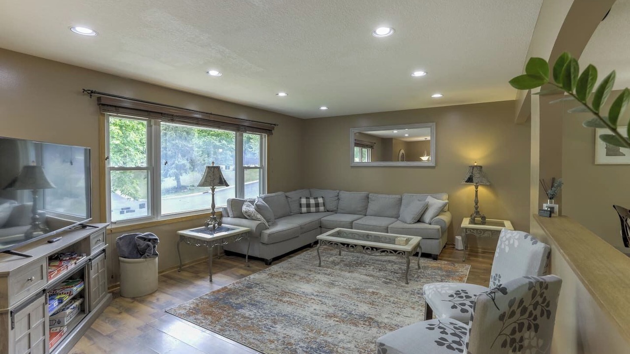 Photo of Livingroom in Eagan