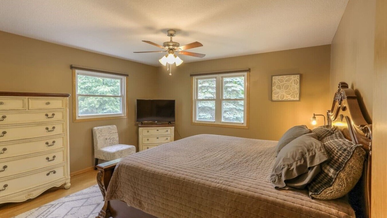 Photo of Bedroom in Eagan