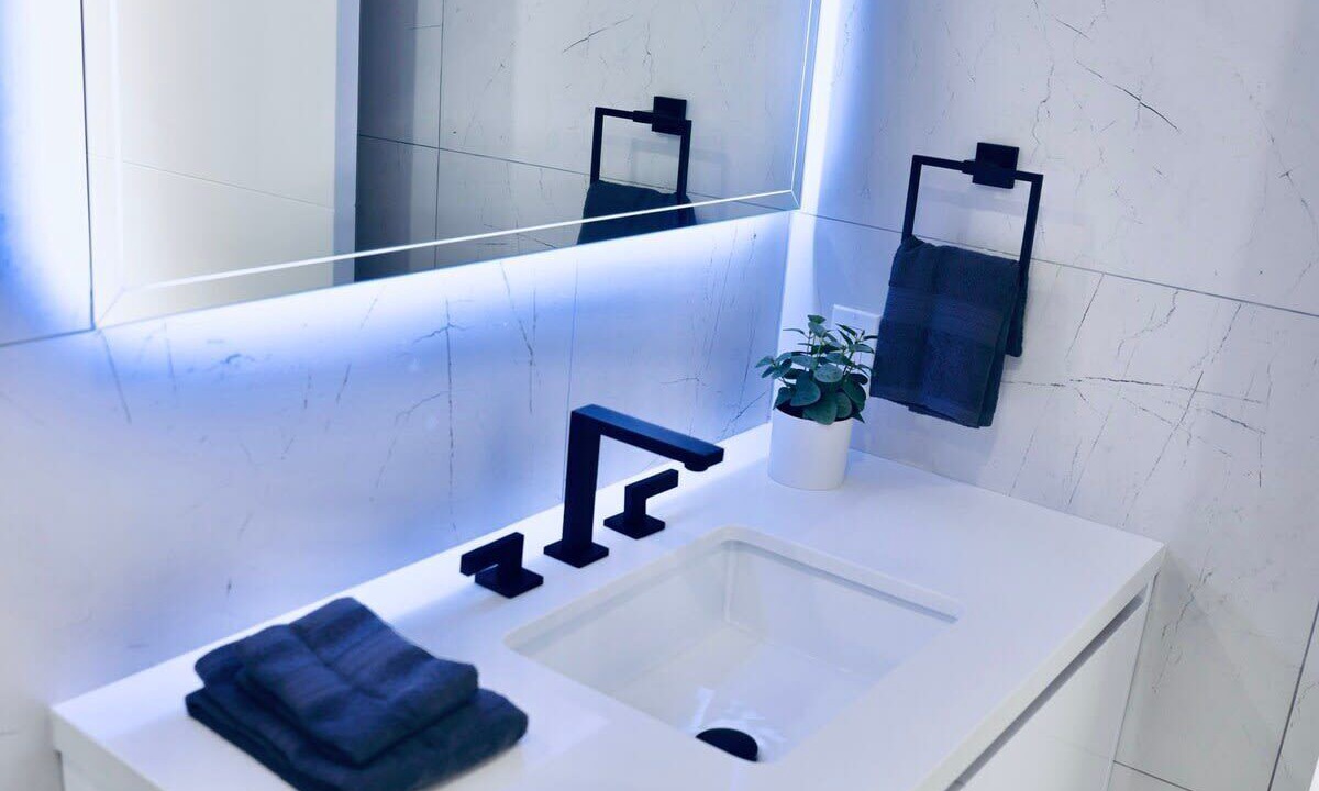 Photo of Bathroom in Del Rey