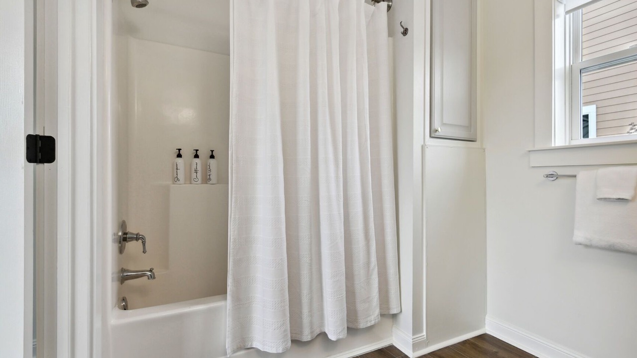 Photo of Bathroom in Pass Christian