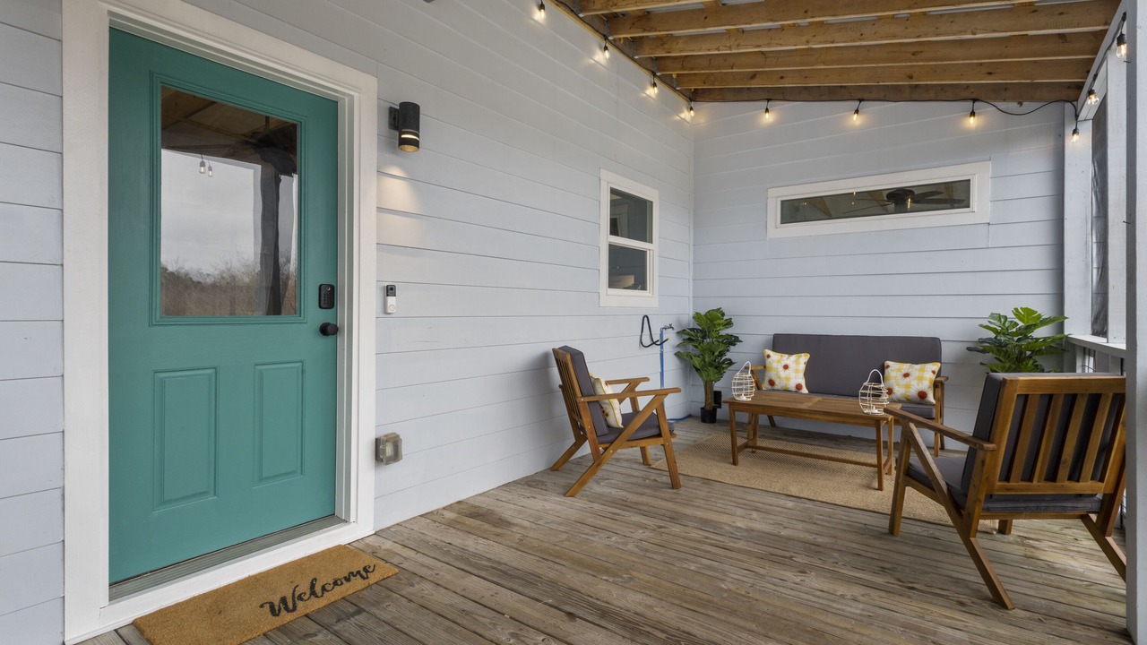 Photo of Patio Balcony in Waveland