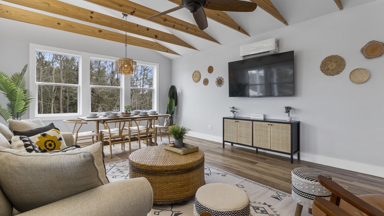 Photo of Livingroom in Waveland