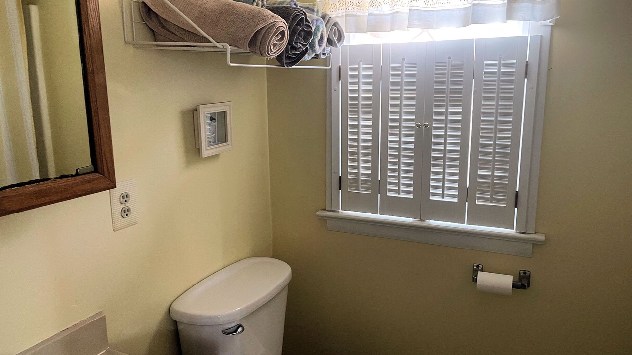 Photo of Bathroom in Chincoteague