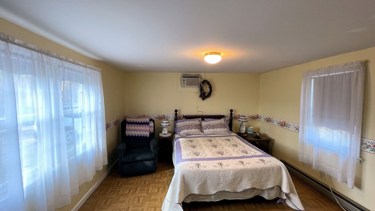 Photo of Bedroom in Chincoteague