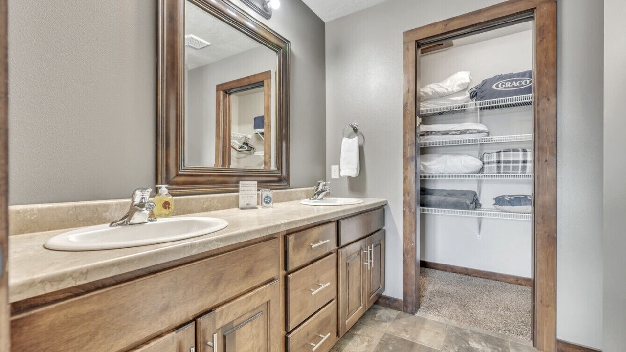 Photo of Bathroom in Spirit Lake