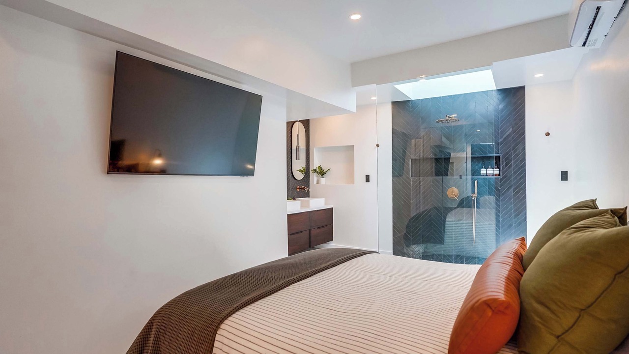 Photo of Bedroom in Melrose
