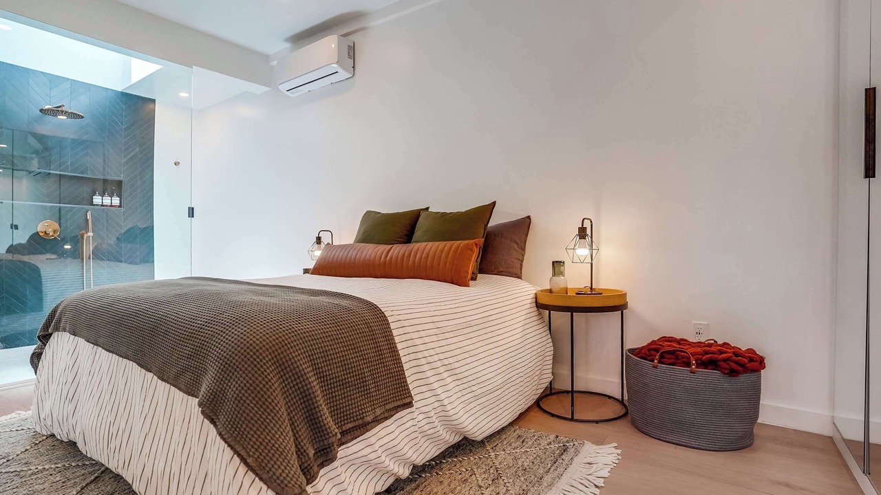 Photo of Bedroom in Melrose