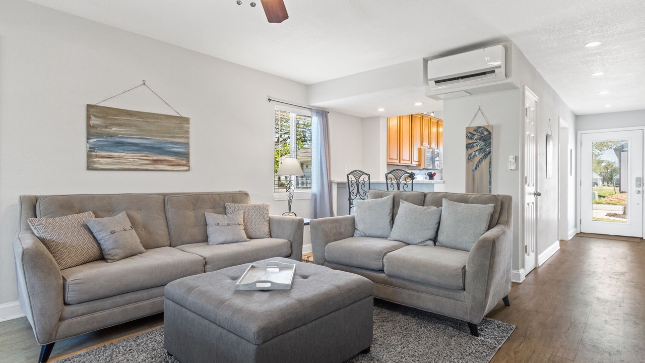 Photo of Livingroom in Gulfport
