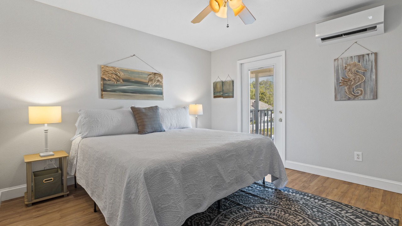 Photo of Bedroom in Gulfport