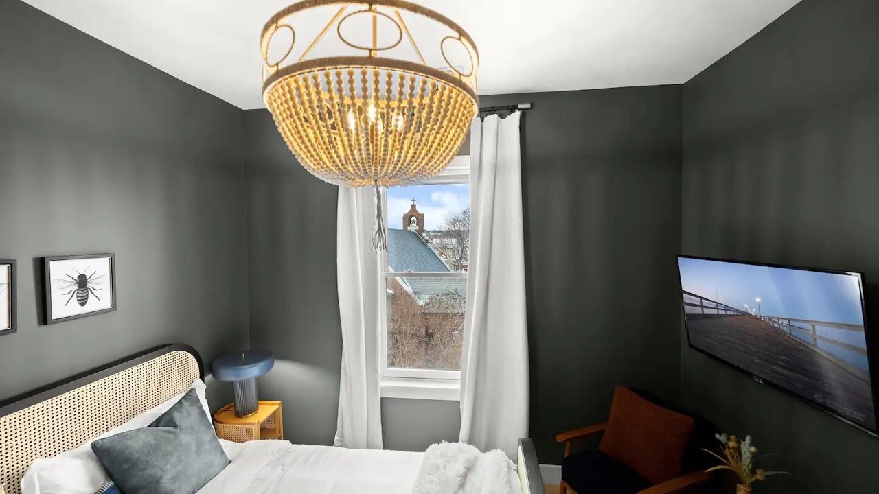 Photo of Bedroom in Old Town West