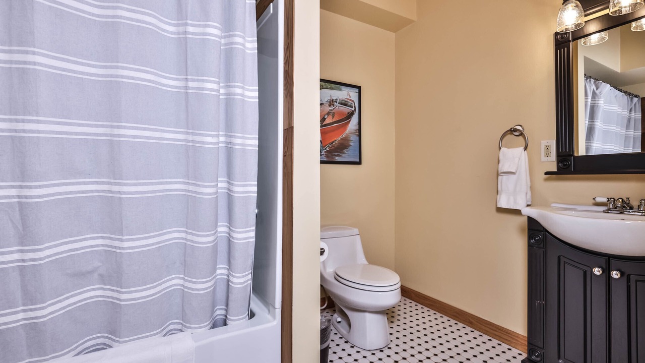 Photo of Bathroom in Arbor Vitae