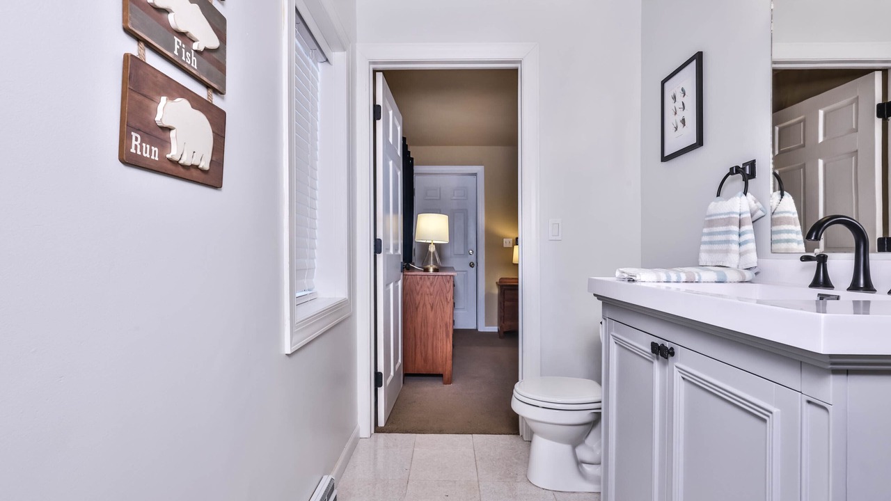 Photo of Bathroom in Arbor Vitae