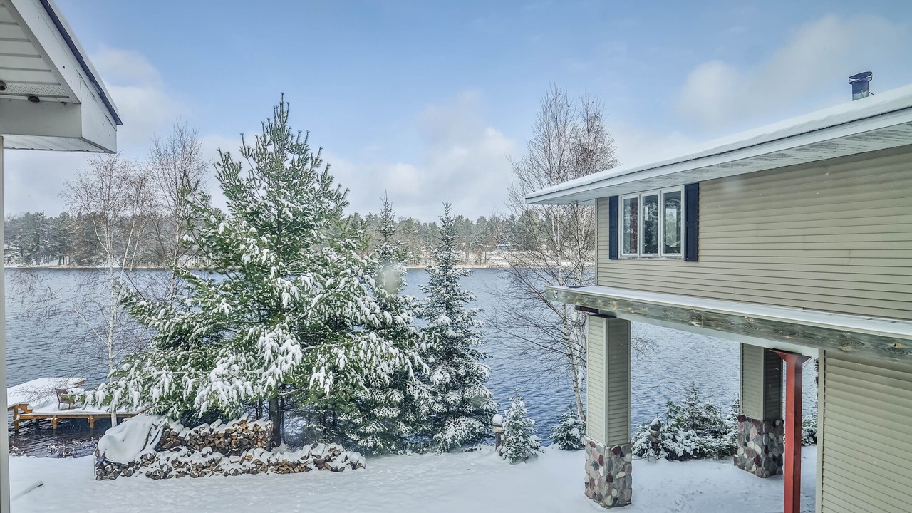 Photo of Outdoor in Arbor Vitae