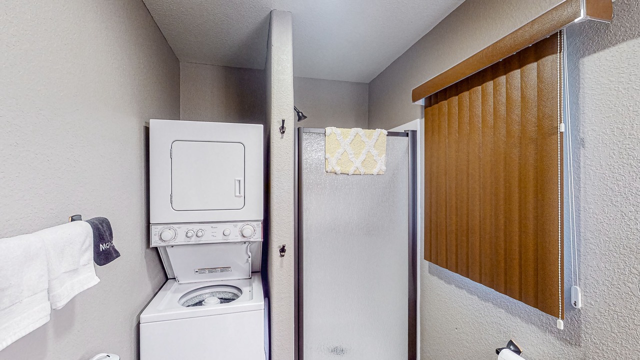 Photo of Bathroom in Rimrock