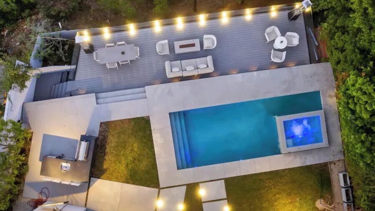 Photo of Outdoor in Beverly Hills