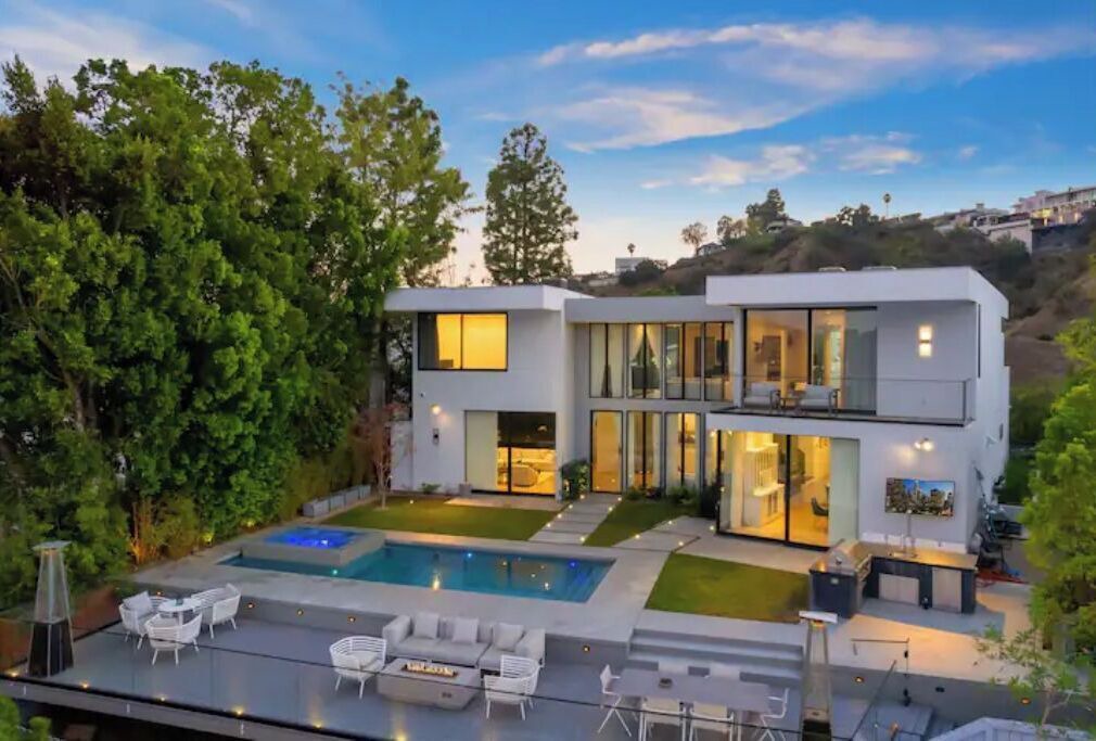 Photo of Outdoor in Beverly Hills