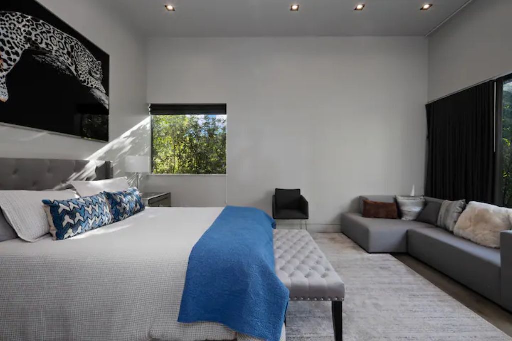 Photo of Bedroom in Beverly Hills