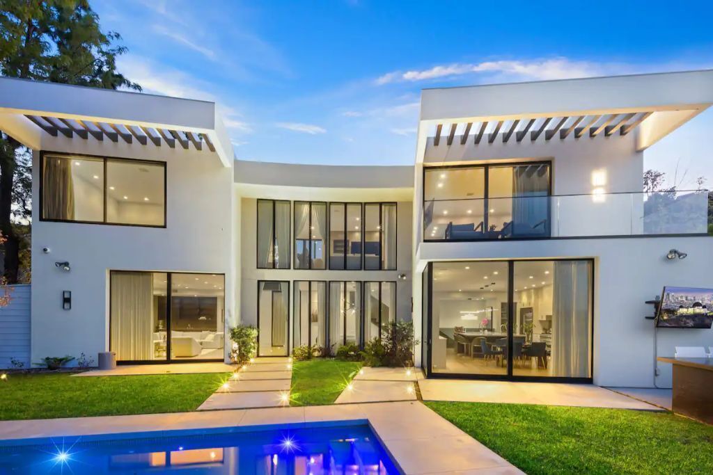 Photo of Outdoor in Beverly Hills