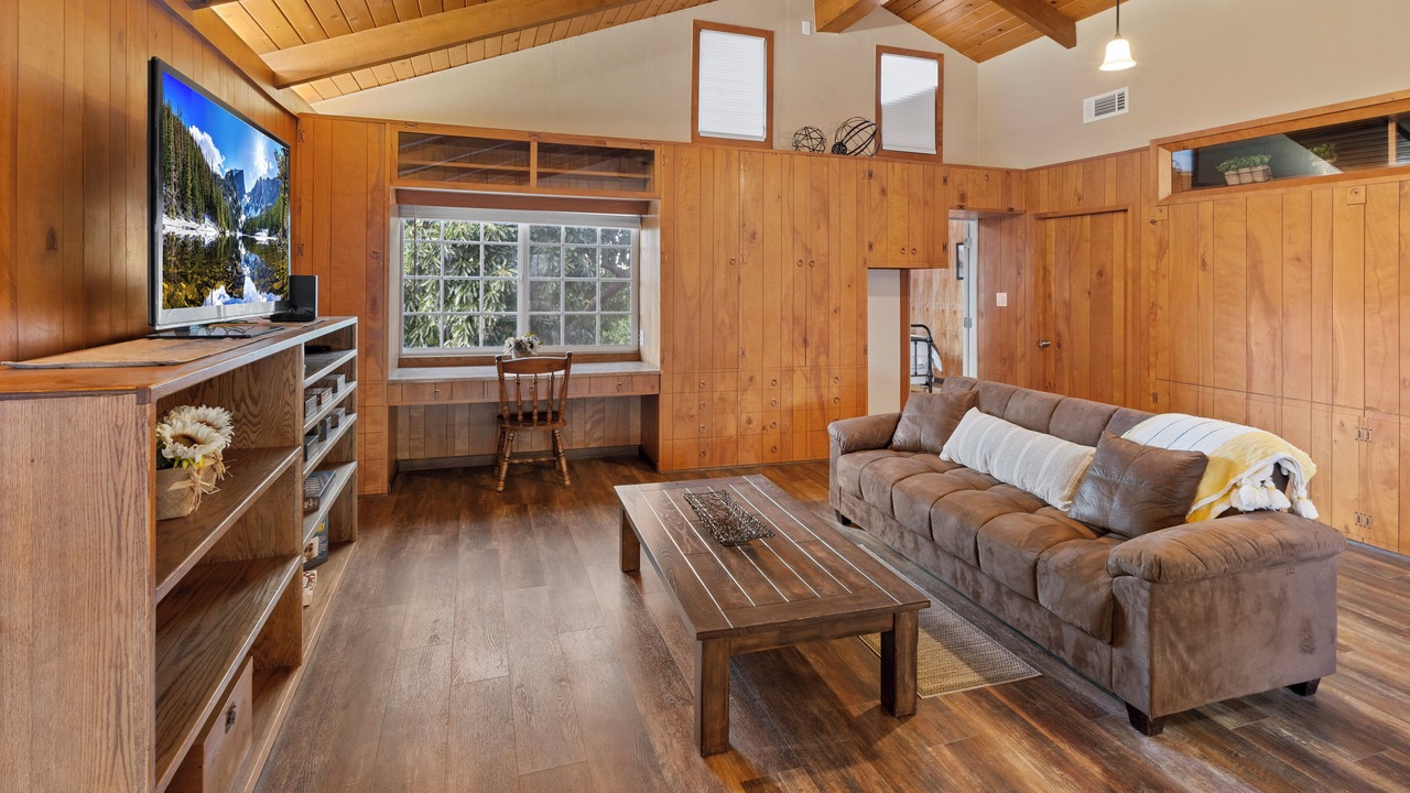 Photo of Livingroom in Camarillo