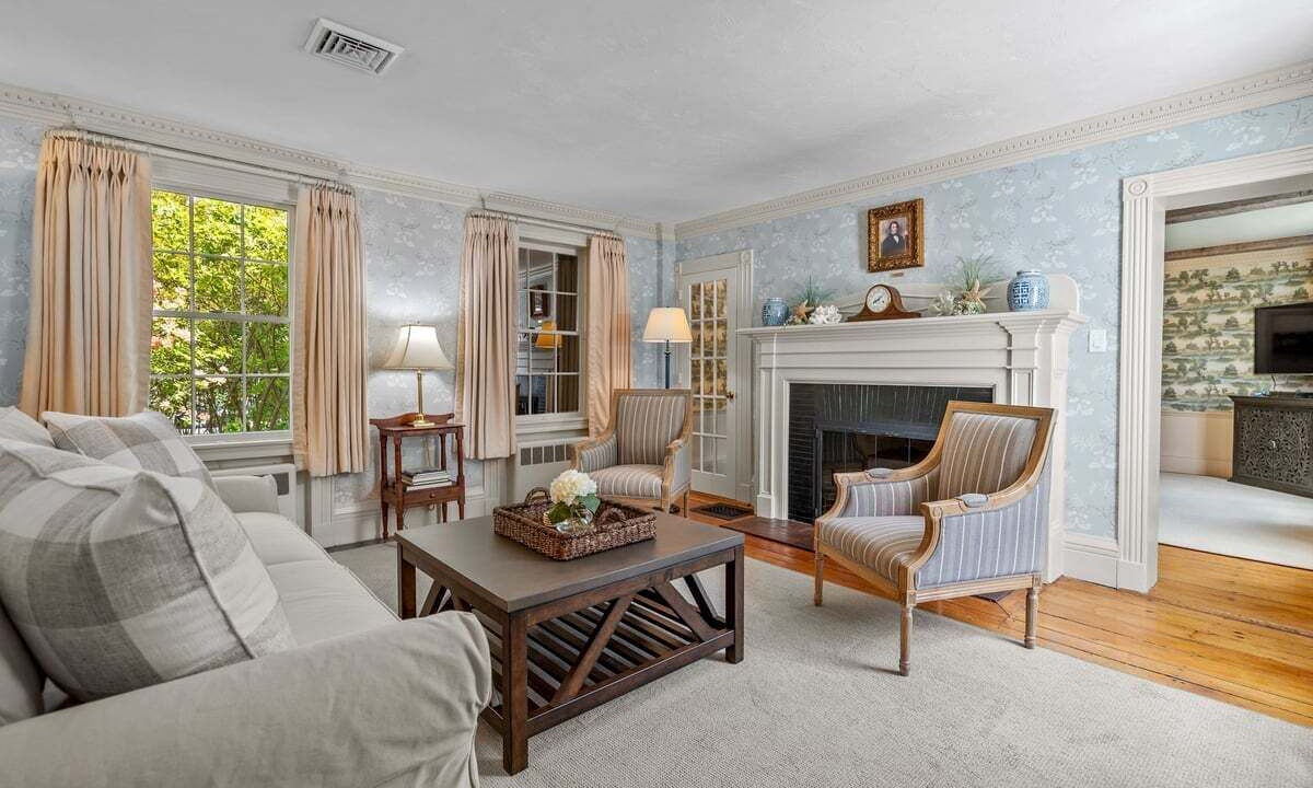 Photo of Livingroom in Chatham