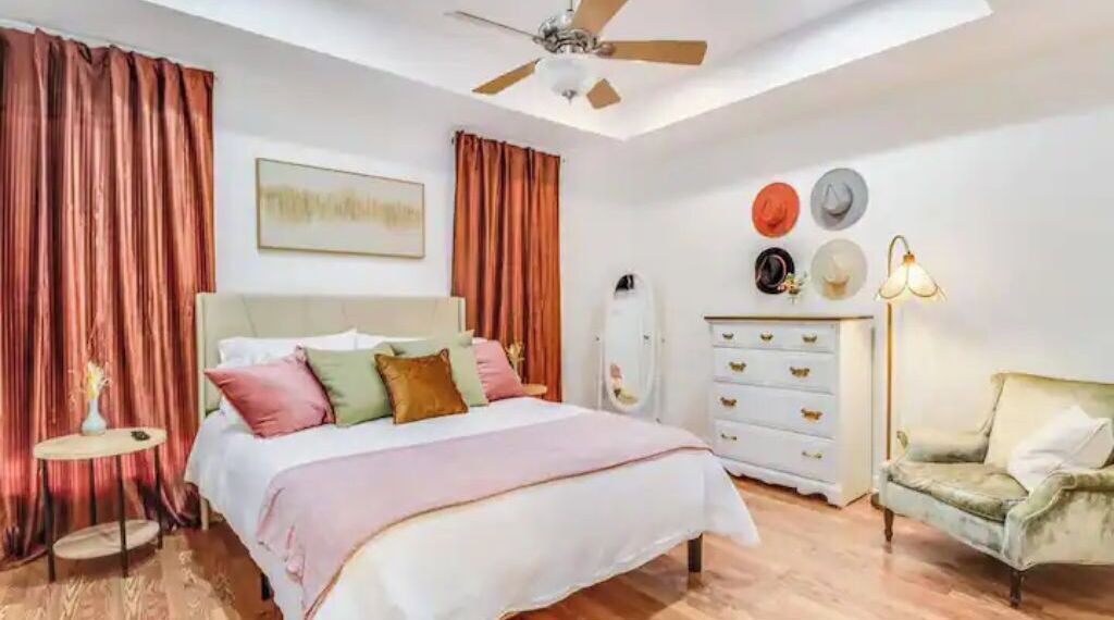 Photo of Bedroom in Pass Christian