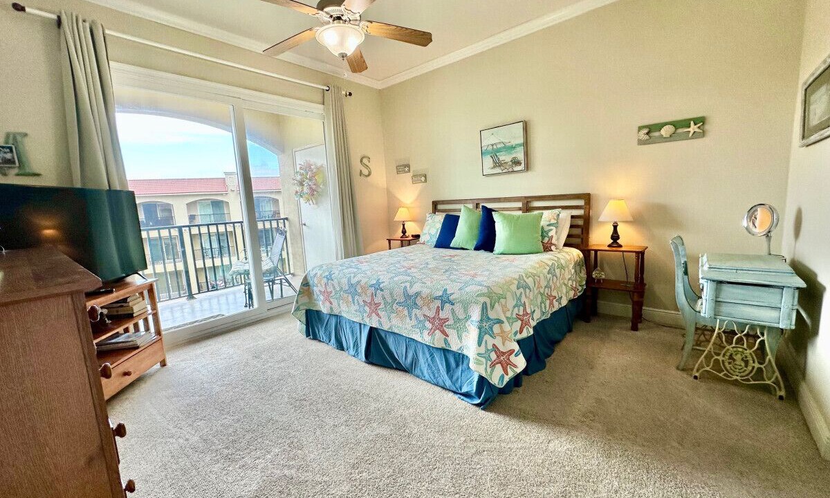 Photo of Bedroom in Henderson Point