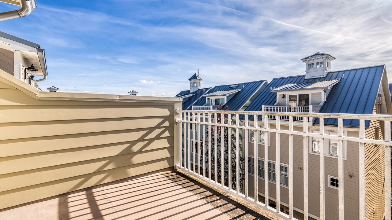 Photo of Patio Balcony in Sunset Island